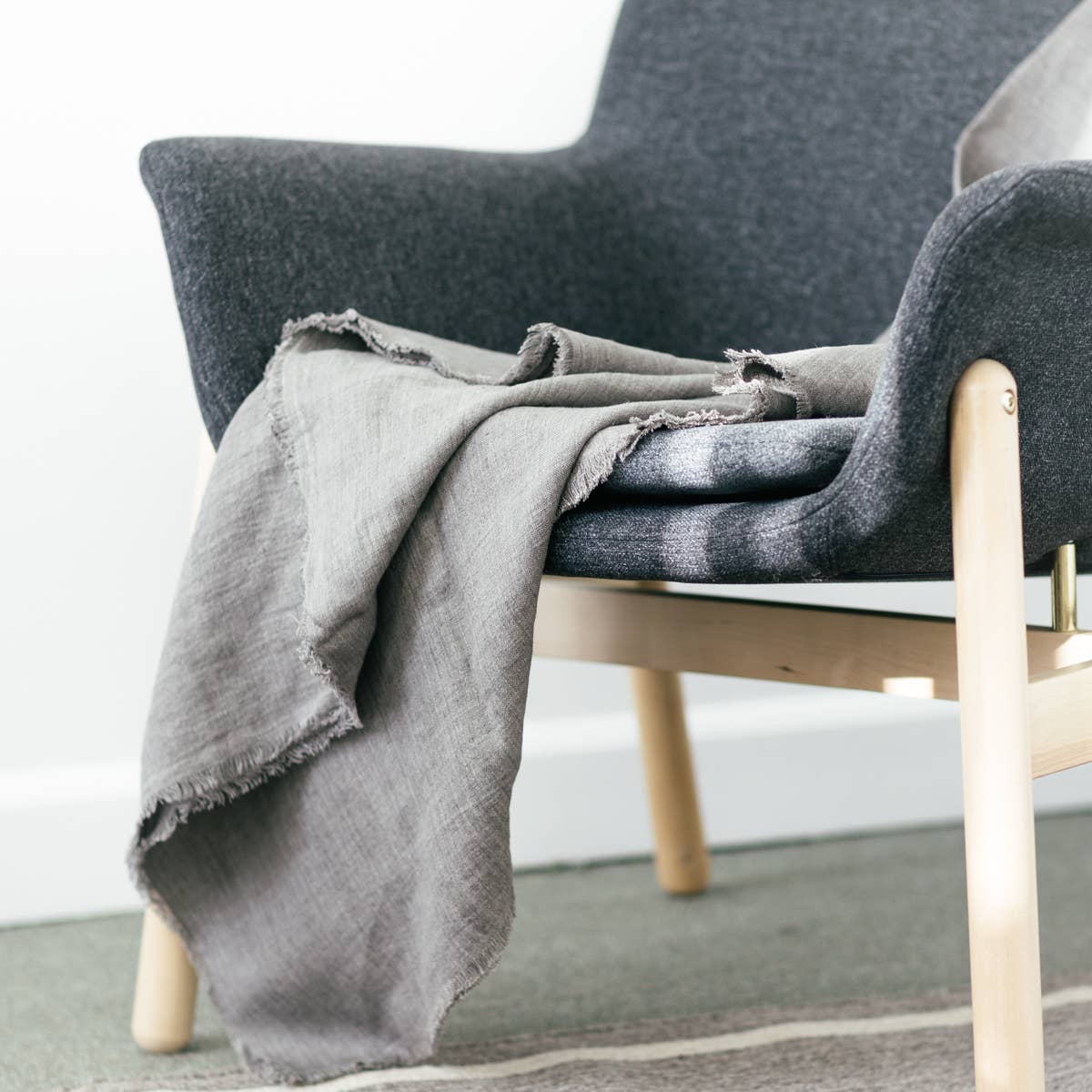 Stone Washed Linen Throw Blanket
